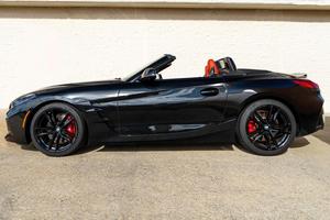 BMW Z4 M40i d'occasion en bon état, modèle 2024, environ 7400 miles, 382 ch, 6 cylindres turbo, non modifié - Product Image 3