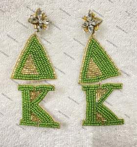 Boucles d'oreilles artisanales grecques authentiques pour femmes, accessoires de mode à la mode pour occasions spéciales et cadeaux - Product Image 1