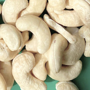 Noix de cajou du Vietnam en gros WW180, WW240, WW320, LP Noix de cajou brutes, Noix de cajou Chine OEM, ODM - Product Image 1