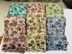 Tissu de soie crêpe pure imprimé avec travail pour robes de mariée tissu de soie de fournisseur indien doux travail manuel soie - Product Image 5