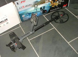 Dayanıklı malzemeden her türlü altın canavar 7000 Metal dedektörü satın alın - Product Image 6