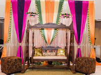 Ensemble de chaises Jhoola dorées tendance pour scène de Mehndi, siège rembourré pour mariage, cadre métallique sculpté élégant