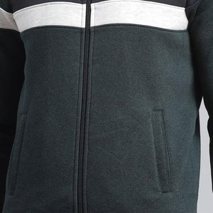 Trajes Deportivos Personalizados al por Mayor para Hombre, Nuevo Diseño, Secado Rápido, Transpirables, Ligeros, Ecológicos, Casuales, con Logotipo Personalizado para Gimnasio - Product Image 3