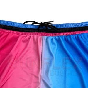 Shorts de football respirants et légers, style tendance, service OEM, couleurs personnalisées et construction robuste - Product Image 3