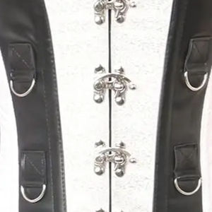 Corset élégant noir et blanc à décolleté plongeant avec fermeture avant et détails décoratifs pour la mode et le remodelage de la taille - Product Image 4