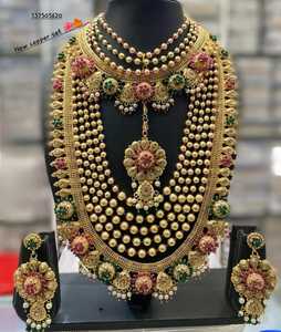 ENSEMBLE DE BIJOUX INDIENS TRADITIONNELS ET À LA MODE EN CUIVRE ENSEMBLE DE BIJOUX DE MARIAGE POUR FEMMES BOUCLES D'OREILLES ET COLLIER - Product Image 2