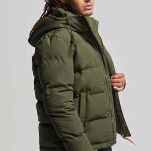 Chaqueta acolchada personalizada para hombre, aislamiento ligero, cremalleras fuertes, diseño moderno perfecto para el uso diario en climas fríos - Product Image 5