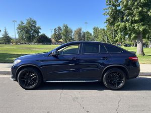 Offre exceptionnelle : Mercedes-Benz GLE 450 AMG Coupé 2016, prêt à être expédié - Product Image 3