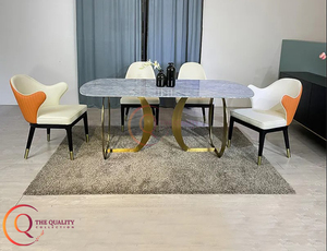 โต๊ะรับประทานอาหารหินอ่อนรูปไข่ที่สวยงามพร้อมฐานโลหะสีทองหรูหราตรงกลางที่สมบูรณ์แบบสำหรับการรับประทานอาหารและการตกแต่งบ้านที่หรูหรา - Product Image 3