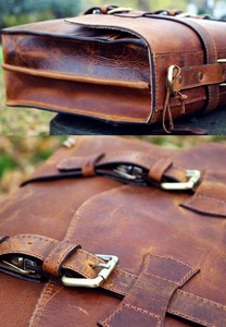 Grande mallette vintage en cuir véritable Duffle Logo personnalisé sac à bandoulière pour ordinateur portable pour les hommes bureau voyage utiliser des bonbons - Product Image 3