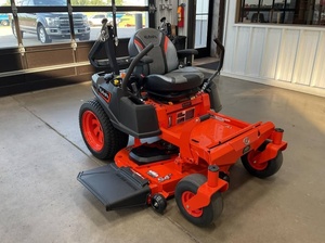 เครื่องตัดหญ้าแบบนั่งขับ Kubota Z252 รุ่นใหม่ พร้อมแท่นตัดขนาด 52 นิ้ว สำหรับงานจัดสวนที่อยู่อาศัยและเชิงพาณิชย์ - Product Image 4