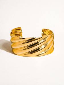 Brazalete de Metal de Lujo que Ofrece un Aspecto Sofisticado, Adecuado para Ocasiones Especiales, Fiestas, Trabajo y Eventos Nocturnos - Product Image 4