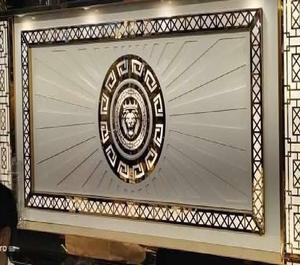 Comptoir de mariage dernier modèle en finition dorée pour la restauration et la décoration Tables de restauration Comptoirs de restauration - Product Image 6