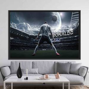 Impresión en Lienzo de Cristiano Ronaldo: Decoración Deportiva Personalizada, Lienzo con Marco Negro - Product Image 1