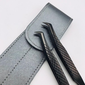 Pinzas de extensión de pestañas de gran volumen con logotipo personalizado de MOQ bajo al por mayor punta de fibra de acero inoxidable sostenible de plasma negro sólido - Product Image 3
