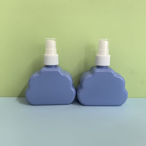 Bouteilles pulvérisateur rondes bleues personnalisées de 100 ml en PET avec pompe, vaporisateur fin pour l'<span class=keywords><strong>alcool</strong></span>, le parfum et l'eau de toilette - Product Image 1