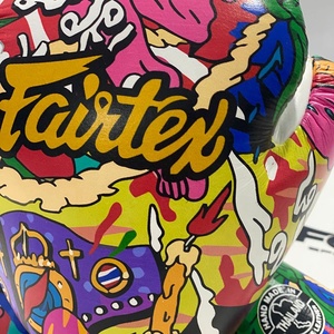 Guantes de Boxeo Muay Thai Fairtex de Último Diseño, Totalmente Estampados y Personalizados, para Sparring, Kickboxing y Entrenamiento, de Cuero Vacuno Genuino - Product Image 5