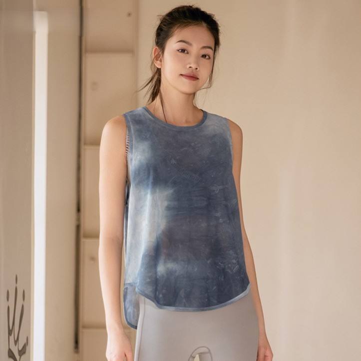 สีน้ำเงินอมเทา