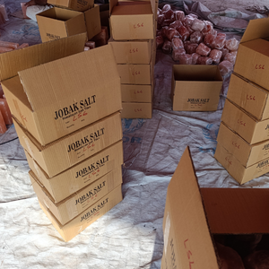 Umwelt freundliche natürliche Himalaya-Rosa-Salz blöcke Hand gefertigtes, individuell geformtes Tier, das Pferde hirsch rinder futter leckt - Product Image 4