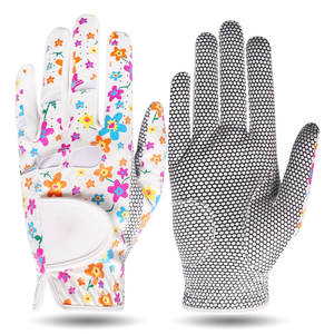 Vêtements de sport professionnels de haute qualité Gants de golf en cuir véritable Cabretta vert Vente directe d'usine du Pakistan - Product Image 1