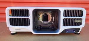 โปรเจคเตอร์ Epson Pro L1490U เลเซอร์ 3LCD ความสว่าง 9,000 ลูเมน รองรับ 4K พร้อมเลนส์ ELPLM15 - Product Image 4