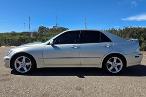 Lexus IS 300 de 2001 - Product Image 3