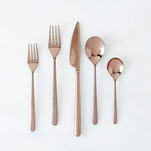 Couverts en acier inoxydable couverts en or pour hôtels, restaurants, restauration, fêtes, dessus de table et événements - Product Image 5