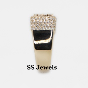 VVS Moissanite Diamond Baguette Prong Set Unisex Pinky Anillo de compromiso Chapado en rodio 925 Plata Iced Hip Hop Style SS Jewels - Product Image 2