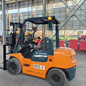 Chariot élévateur électrique avec nacelle élévatrice haute capacité 1500kg-2500kg, origine USA, doté d'une boîte de vitesses, d'une pompe, d'un moteur et d'un châssis. - Product Image 6