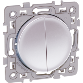 Interrupteur mural à double bascule carré argenté - Product Image 1