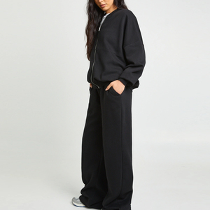 Conjunto Deportivo Casual de Moda Urbana para Mujer con Cintura Elástica y Cierre de Cremallera, Diseño Moderno y Casual / Logotipo Personalizado - Product Image 1