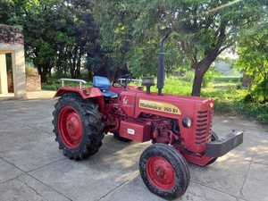 Tracteur Mahindra Mini tracteur de jardin Chargeur - Product Image 4