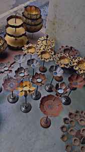 Urli Diya con forma de loto de Metal decorativo tradicional hecho de latón para flores flotantes hermoso cuenco decorativo Diwali Diya - Product Image 5