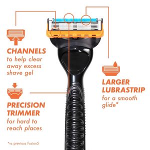 Recharges de lames de rasoir Gillette Fusion5 pour hommes, lot de 4, avec bande lubrifiante pour un rasage plus confortable, cadeaux de Noël pour hommes - Product Image 2