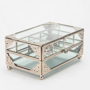 Boîte à bijoux en métal et en verre de qualité supérieure, design moderne et élégant, corps en métal durable, intérieur doublé de velours, fermeture sécurisée - Product Image 1