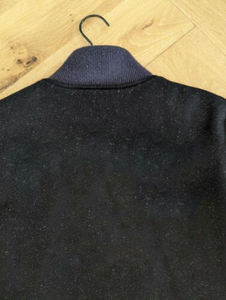 Veste universitaire Destroyer gris anthracite personnalisée OEM Manches en cuir Col à capuche Respirant Style Letterman Unité unique incluse - Product Image 5