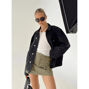 Chaqueta Vaquera Negra para Mujer, Nueva Moda, con Detalles de Botones, Impermeable, Reversible, Estilo Casual, Teñida, para Otoño e Invierno, con Sublimación de Tintes - Product Image 1