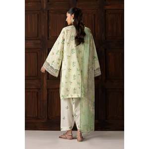Costume en tissu brodé UF-4420 pour le printemps/été - Product Image 2