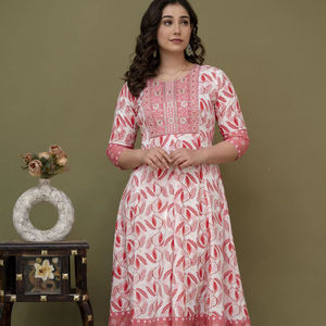 Vestido largo de calidad superior, bordado de secuencia, trabajo lateral, telar manual Dori, fabricante indio - Product Image 1