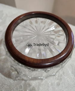 กำไลไม้ทำมือแบบยั่งยืนสำหรับผู้หญิงที่รักแฟชั่น - Product Image 1