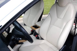 VOITURE ÉLECTRIQUE EXTRÊMEMENT PROPRE 2020 TE-SLA MODEL X LONG RANGE PLUS DUAL-MOTOR AWD AUTONOMIE EPA DE 351 MILES INTÉRIEUR 7 PLACES PRÊTE À ÊTRE EXPÉDIÉE - Product Image 3