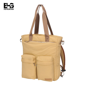 Sac fourre-tout minimaliste pour femme avec logo personnalisé, idéal pour les trajets urbains, le shopping et les voyages – Design polyvalent pour collection de <span class=keywords><strong>marque</strong></span> - Product Image 4