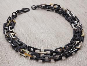 Collier de luxe en corne de buffle fait à la main, bijoux naturels et durables pour femmes, haute qualité - Product Image 3