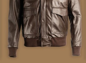 Chaqueta Bomber con Capucha de Piel de Oveja, Estilo Aviador Clásico, Cortavientos, Cálida, Cómoda, Ajuste Perfecto, Moda Masculina, Prenda Exterior de Alta Durabilidad - Product Image 2