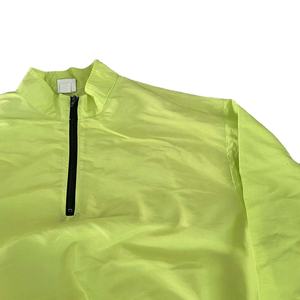 Dernier modèle de costume coupe-vent pour hommes Tissu doux à séchage rapide Logo personnalisé Couleur contrastée pour la saison d'hiver - Product Image 3