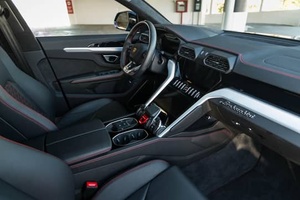 LISTO PARA ENVIAR, LAMBORGHINI URUS 2021, Volante a la Derecha/Izquierda, Motor V8 Turbo de 641 HP, Tracción en las Cuatro Ruedas - Product Image 3