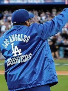 Veste de baseball universitaire en satin de haute qualité, fabrication OEM 2025, avec patchs brodés en chenille, veste varsity - Product Image 4