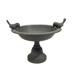 Bain d'oiseau en métal enduit de poudre noire avec motif de conception de 2 oiseaux Design artisanal pour une utilisation extérieure décorative de balcon de jardin - Product Image 1