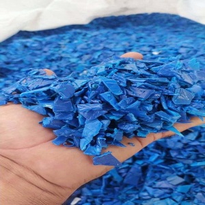 Déchets de plastique recyclé en polycarbonate de couleur mélangée à haut débit, matière de regranulation pour le moulage par injection, applications de qualité tuyau - Product Image 1