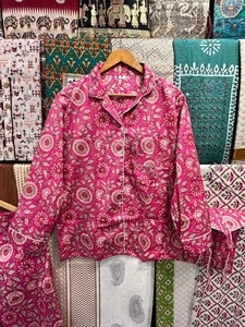 ชุดนอนผ้าฝ้ายแท้พิมพ์ลายดอกไม้โบฮีเมียน, ชุดนอนสไตล์อินเดียผ้านุ่มเข้ากันกับดอกไม้ฤดูร้อน - Product Image 4